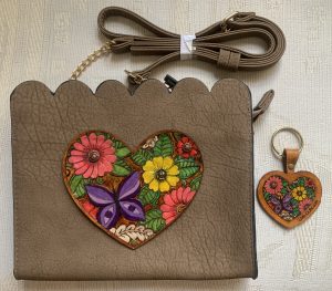 small heart bag